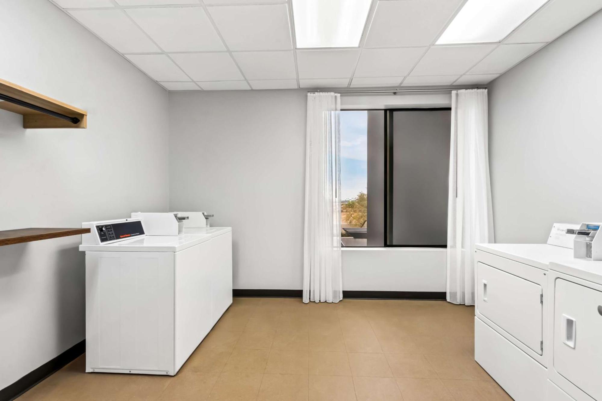 Spark By Hilton Phoenix East Mesa Ngoại thất bức ảnh